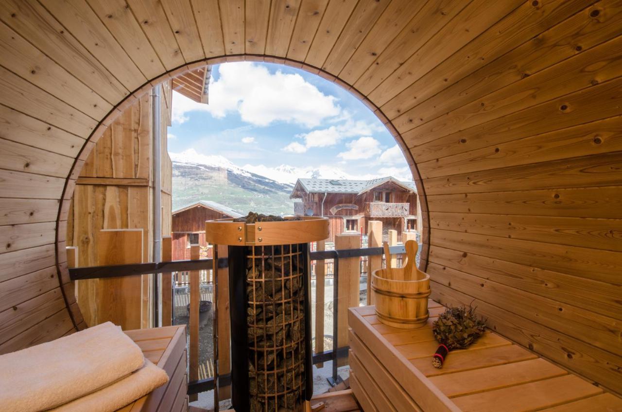 Chalet Hermine Bed and Breakfast La Plagne-Tarentaise Exteriör bild